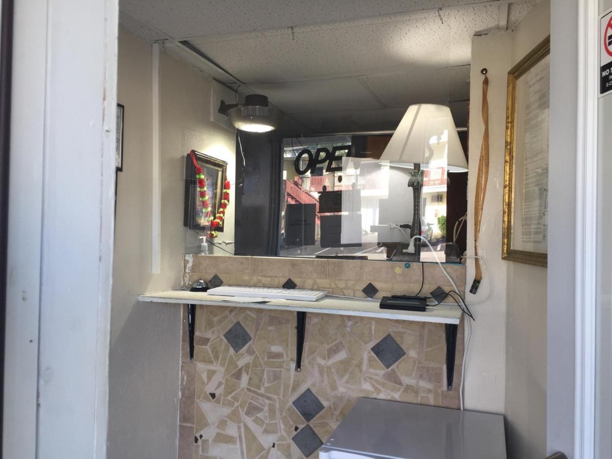 Crepe Myrtle Inn Myrtle Beach Bagian luar foto